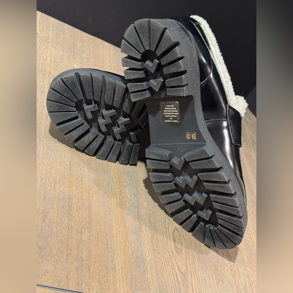 Steve Madden Women's Lando Black Loafers Faux Shearling Lining Chunky Sole 9M - Picture 8 of 10